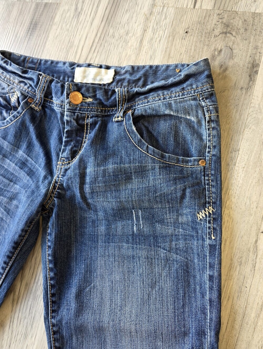 Maurices Dark Blue Distressed Cropped Jeans - Picture 3 of 12